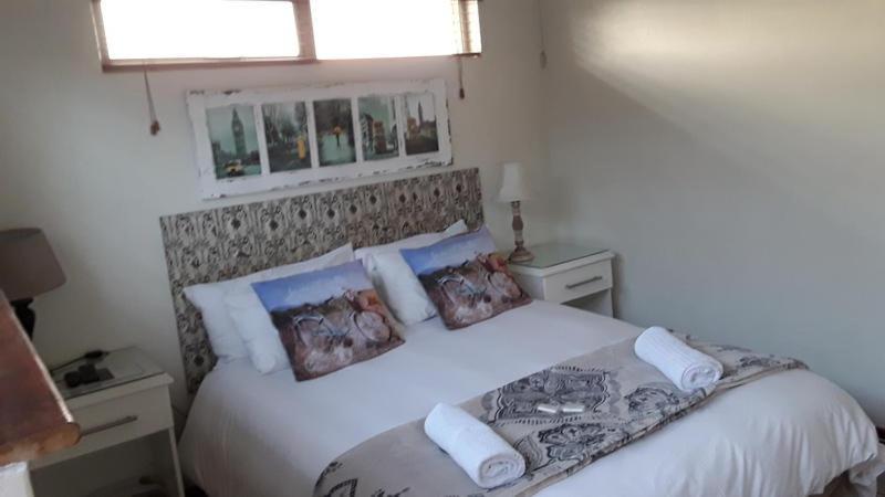 12 On Beach Guest House Saldanha Bay Exteriör bild