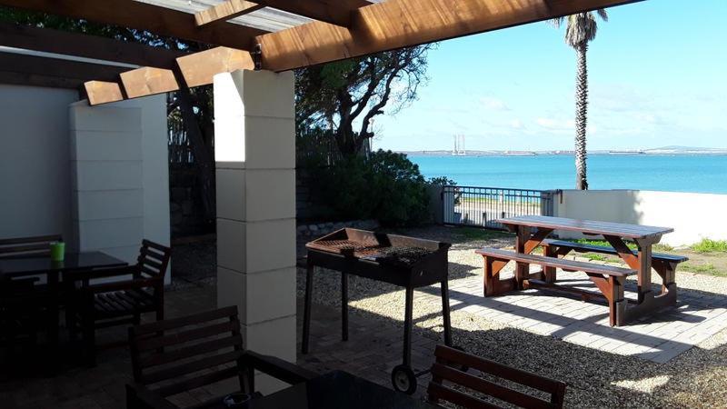 12 On Beach Guest House Saldanha Bay Exteriör bild