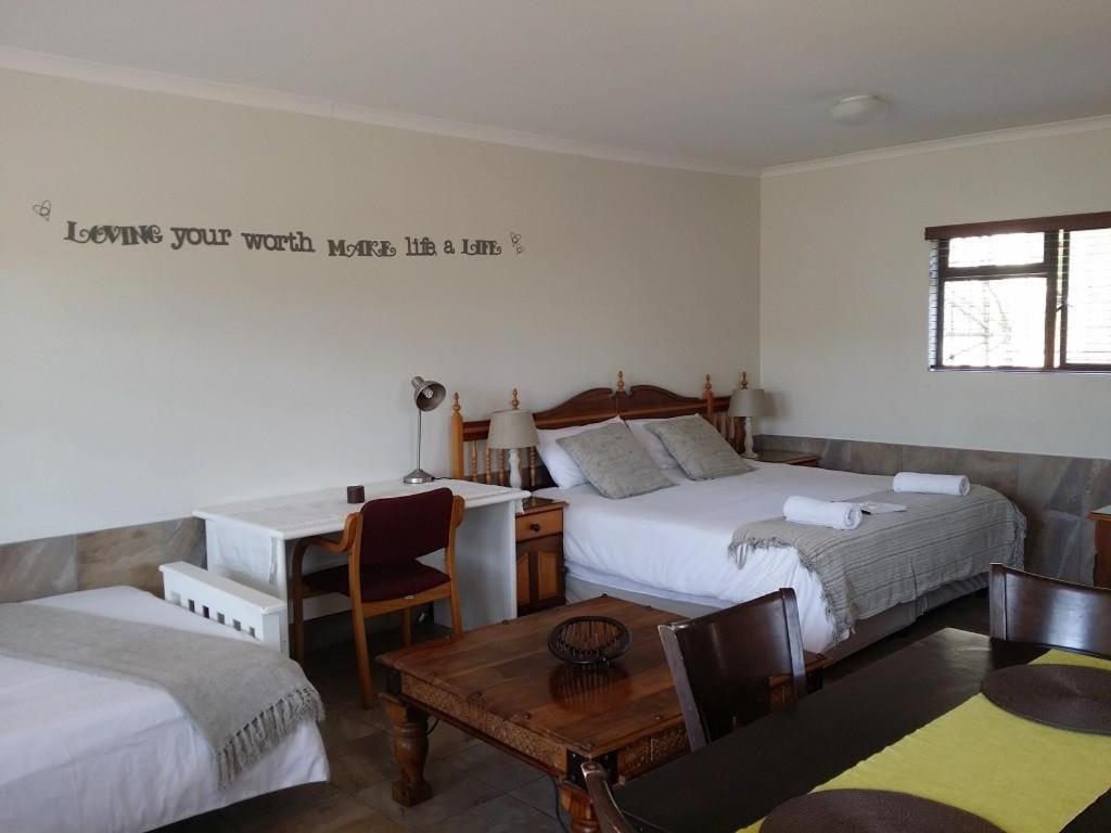 12 On Beach Guest House Saldanha Bay Exteriör bild