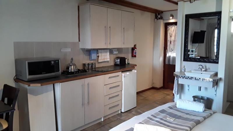 12 On Beach Guest House Saldanha Bay Exteriör bild